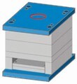 Oversized clamping plate (length) with recess